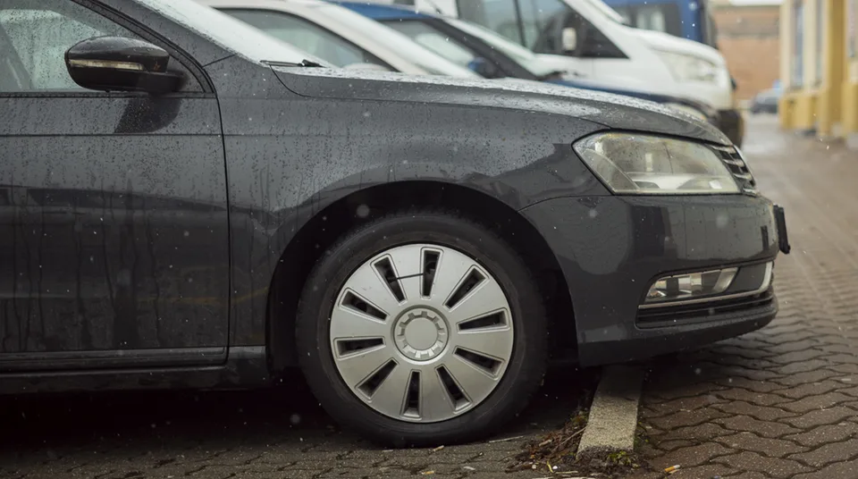 Read more about the article Trnava spoplatnila ďalšie parkoviská. Odstavné plochy, ktoré boli doteraz zadarmo, budú súčasť regulácie