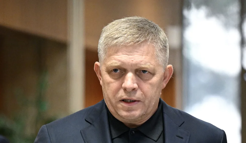 Read more about the article Slovensko v očiach Ukrajiny: Fico musí komunikovať so Zelenským, inak nepochopí potreby Ukrajiny, tvrdí Duleba