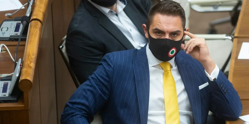 Juraj Gyimesi v parlamente