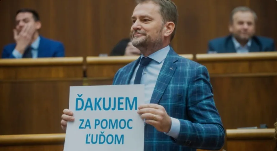 You are currently viewing VIDEO Fúúúj, tak TOTO je naozaj nechutné. Matovič nazval Slovákov debilmi!