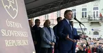Robert Fico (Smer-SD) počas príhovoru na protivládnom proteste na Hlavnej ulici v Košiciach 1. septembra 2021.