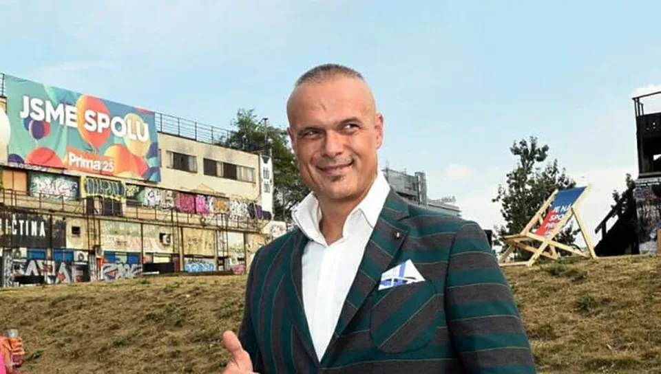 Read more about the article Sebavedomý Jaro Slávik prekvapivo priznal: „Som veľmi plachý človek!“