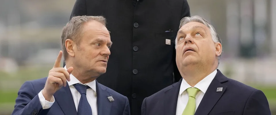 Read more about the article Tusk kritizuje Orbána: Maďarský premiér sa vyhýba zodpovednosti