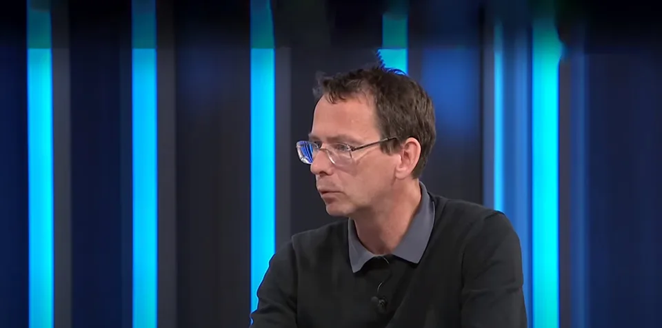 Read more about the article VIDEO Profesor Drulák: USA rozpútali niekoľko vojen, ktoré priniesli Európe obrovské škody!