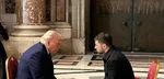 Americký prezident Donald Trump(vľavo) a ukrajinský prezident Volodymyr Zelenskyj