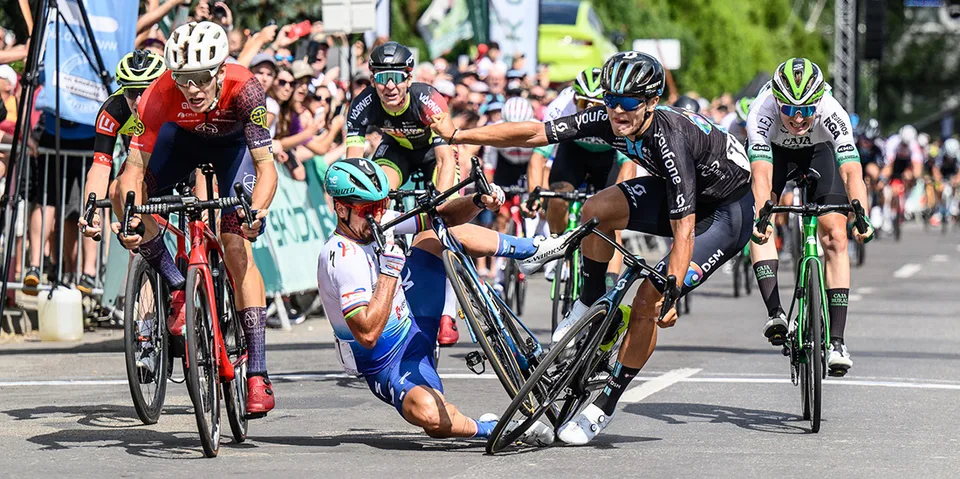 Read more about the article Takto si to nepredstavoval! Sagan na šampionáte spadol: Z pádu viní svojho súpera