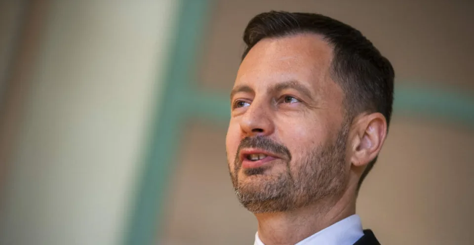 Read more about the article Heger poďakoval Česku a Poľsku: Slovensko má vo svojich susedoch silných priateľov a oporu!