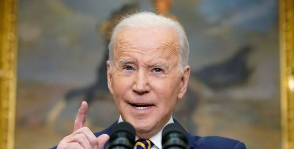 Read more about the article Bidenov tím zvažuje preventívne milosti: Kto získa ochranu pred Trumpom?