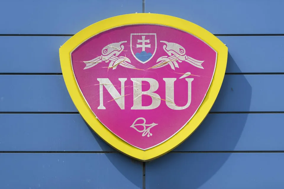 Read more about the article NBÚ doteraz zablokoval štyri stránky. Koalícia sa chystá schváliť novelu. Čo by mala priniesť?