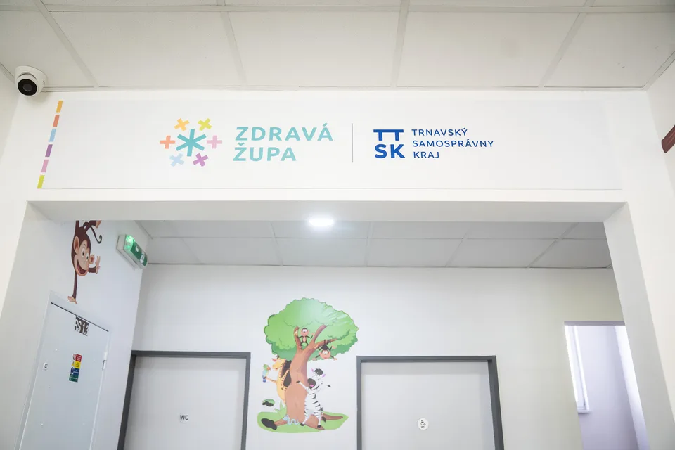 Read more about the article V sviatočnom období budúfungovať ambulantné pohotovosti, pohotovostné lekárne, regionálna autobusová doprava aj údržba ciest