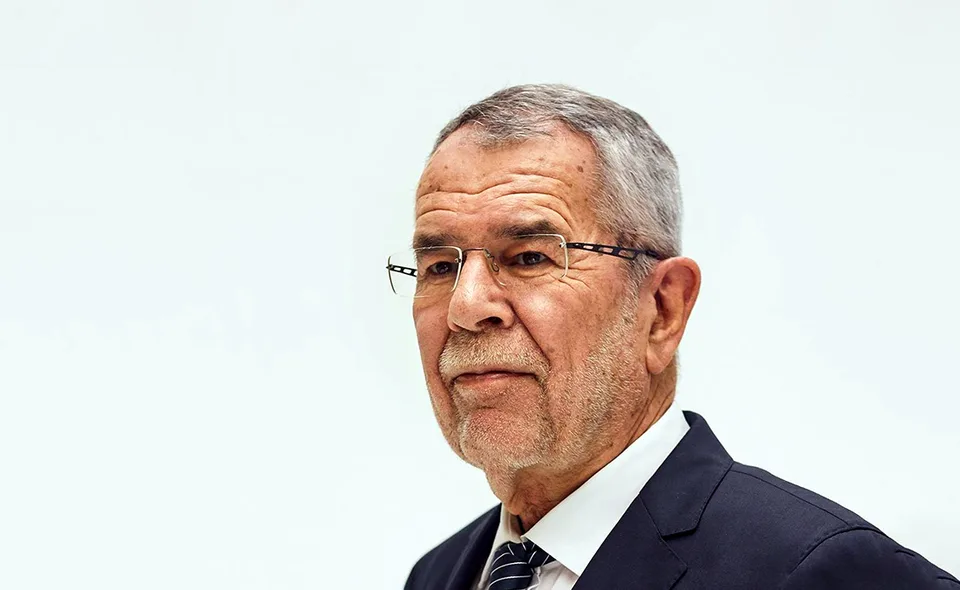 Read more about the article Rakúsky prezident sa prihovára v ruštine: Všetci chceme žiť slobodne a v mieri!