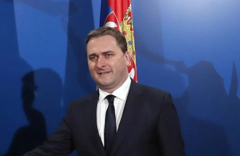 Read more about the article Toto je vážny škandál! Europoslanci, vrátane Bilčíka, sú pobúrení. Srbský minister uzavrel dohodu s Lavrovom