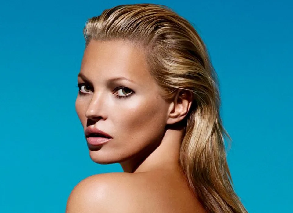 Read more about the article Kate Moss bude oslavovať: Toto je jej prirodzená tvár!