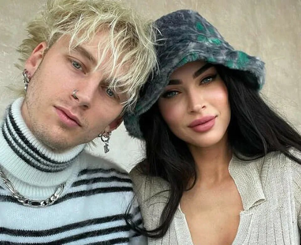 Read more about the article Krutý snubný prsteň od Machine Gun Kellyho. Megan Fox spôsobuje utrpenie