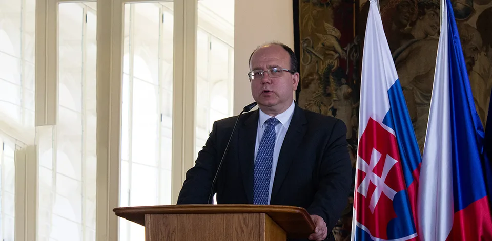Read more about the article Wlachovský reaguje na situáciu v Izraeli: Tieto útoky ostro odsudzujem!