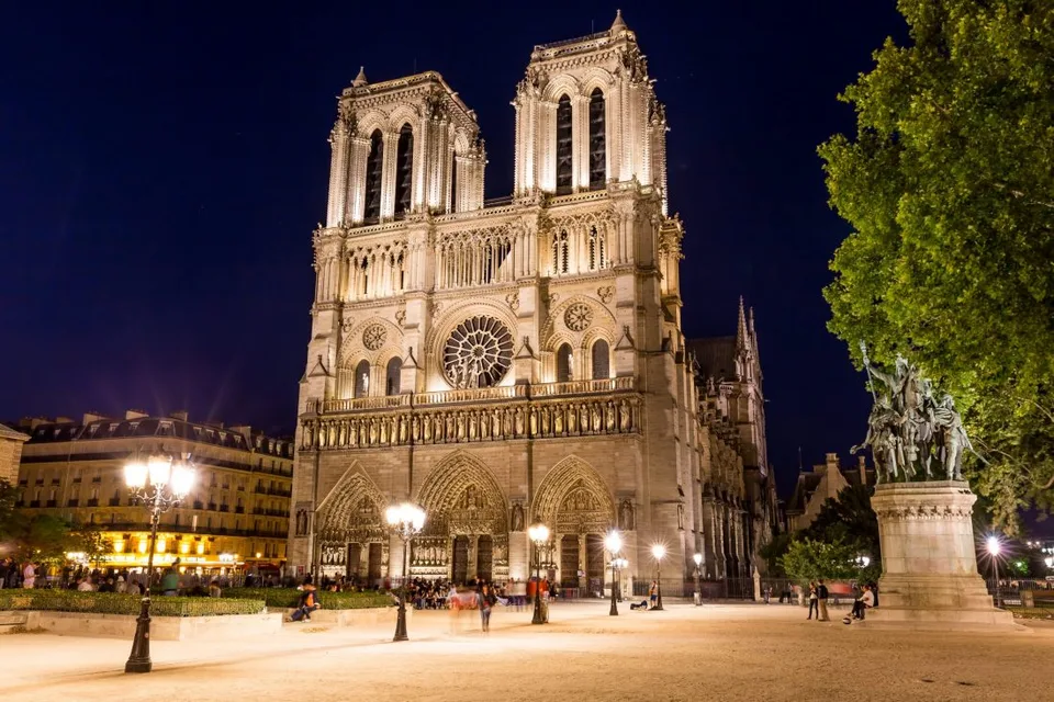 Read more about the article V katedrále Notre-Dame sa konal prvý koncert od požiaru