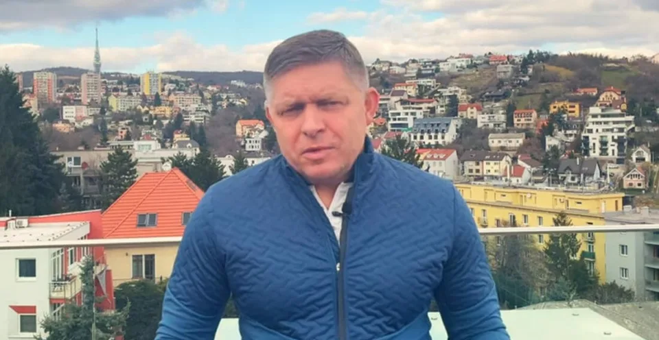 Read more about the article VIDEO Fico: Pätolizači tvrdia, že zverejniť verejnú informáciu je vraj fašistické. Pribudnú bilbordy