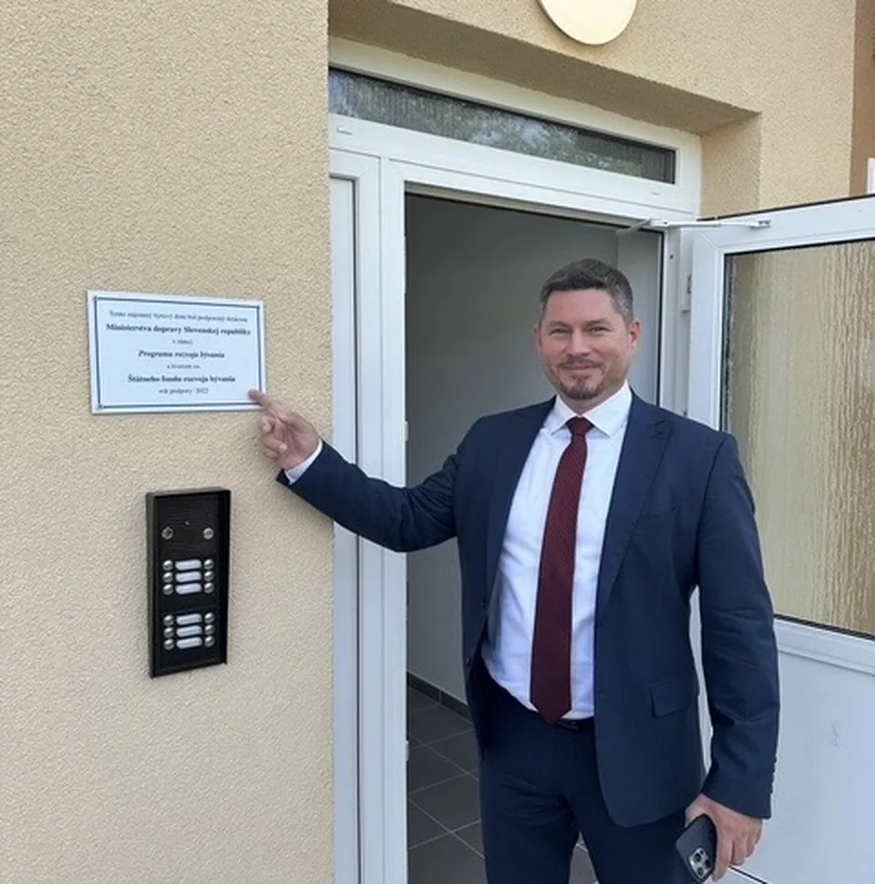 Read more about the article ŠFRB pomohol priniesť nové bývanie pre rodiny v Michale nad Žitavou!