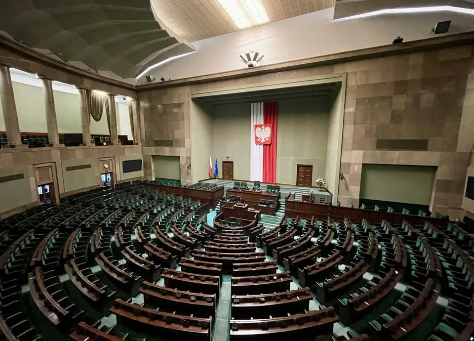 Read more about the article Európska odpoveď na americké clá a bezpečnostné výzvy: Rokovanie ministrov financií vo Varšave