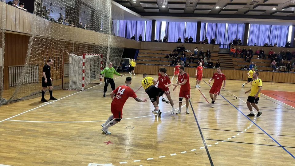 Read more about the article Úspešný vstup hádzanárov do jarnej časti