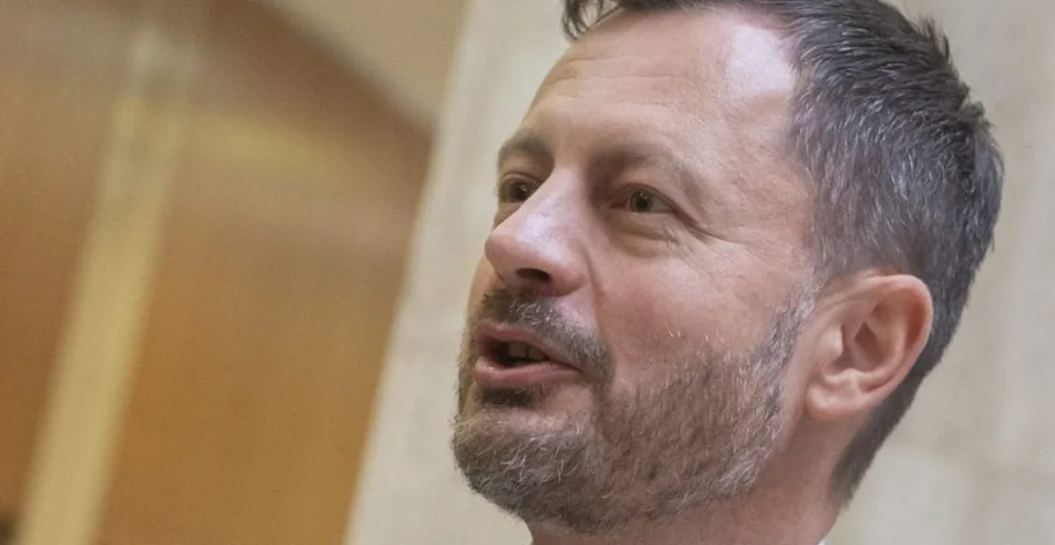Read more about the article Kto zastúpi Sulíka? Kandidátov je viac. Heger ale nemá riešenia na drahotu: Energokríza bude horšia ako covid!