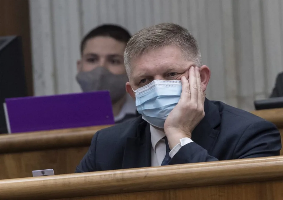 Read more about the article Smer si počká na odôvodnenie ÚS. Toto Ficovu partaj zaujíma najviac
