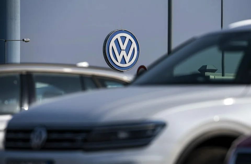 Read more about the article Najväčšia automobilka na Slovensku obmedzuje výrobu: Prídu zamestnanci o prácu?