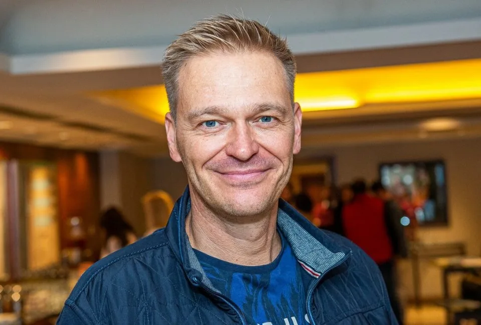Read more about the article Roztrhlo sa vrece s celebritnými očkovaniami: Kto je ešte v tom?!