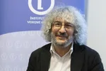 Radačovský informuje. Mesežnikov v zahraničí ohováral Slovensko