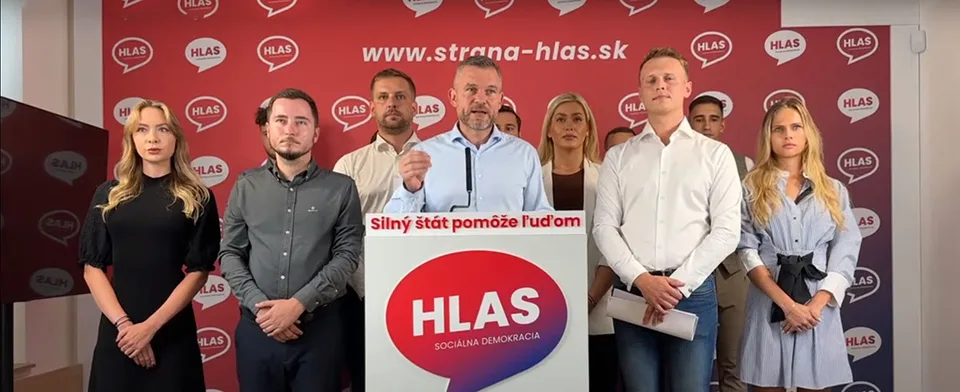 Read more about the article VIDEO Hlas nezabúda ani na mladých Slovákov: Ponúka riešenie situácie s odlivom talentov!