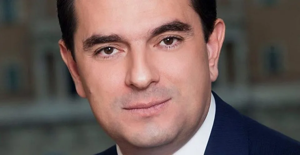 Read more about the article Stíšte, vypnite, aby ste ušetrili! Už aj Grécko spúšťa drsné opatrenia