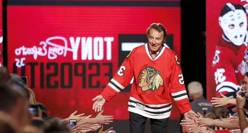 Read more about the article Smutná správa zo zámoria: Zomrel legendárny brankár Tony Esposito