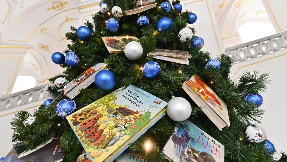Read more about the article Vianočné darčeky bez odpadu: Ako zabaliť darčeky ekologicky a štýlovo
