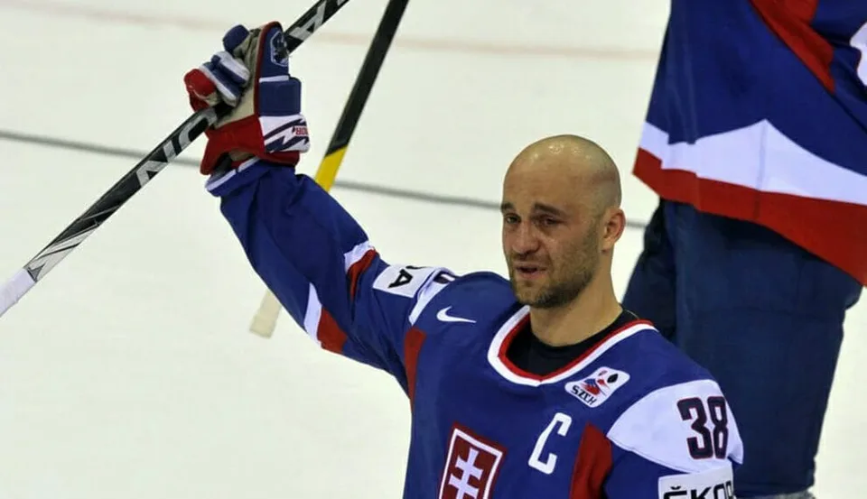 Read more about the article Od pádu lietadla, pri ktorom zahynul Pavol Demitra, uplynie už desať rokov