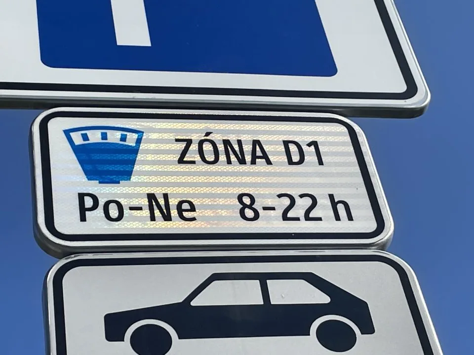 Read more about the article Petičný výbor: parkovanie regulovať určite treba!