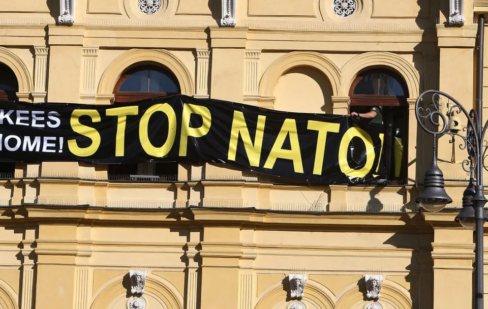 Read more about the article Maďarský parlament zatiaľ blokuje vstup Švédska a Fínska do NATO. Ratifikácia jednoduchá nebude
