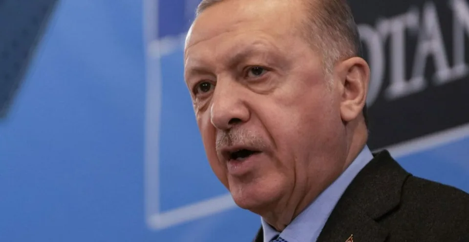 Read more about the article Erdogan a Stoltenberg hovorili o Rusku i členstve Švédska v NATO. Turecku sa nepáči podpora Kurdov