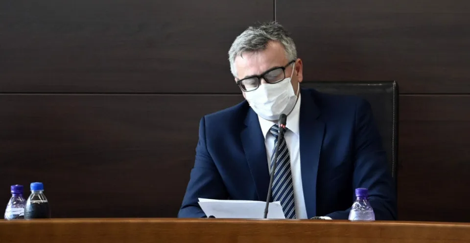 Read more about the article Prečo Ústavný súd SR ešte nerozhodol o vyhláškach hygienikov? Sudcovia sú v izolácii!