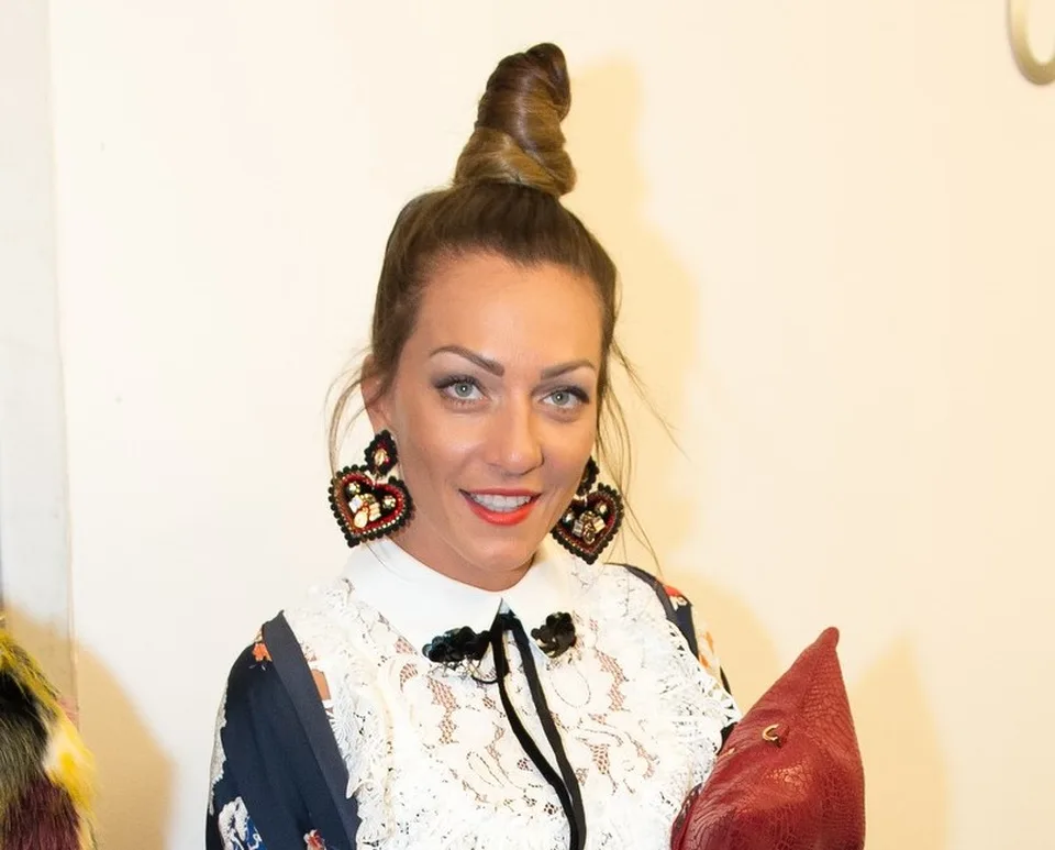 Read more about the article Moderátorka Alexandra Orviská porodila v New Yorku!