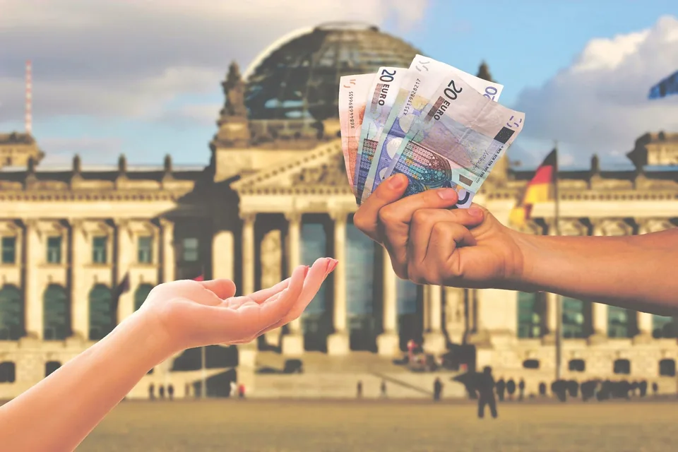 Read more about the article Poslúchajte, budú eurofondy!  
