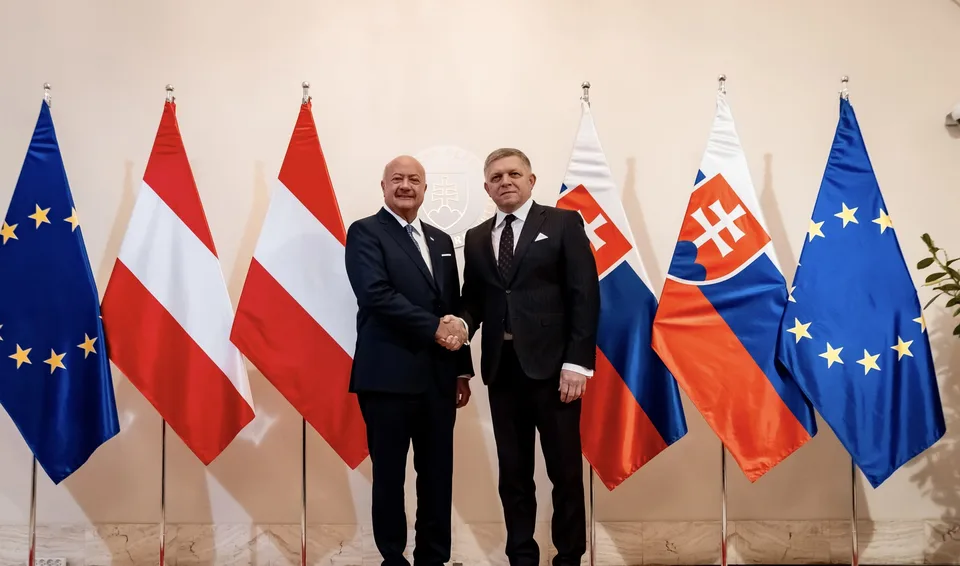 Read more about the article Fico, Babiš a Stocker rokovali v Bratislave. Premiéri Slavkovského formátu chcú na samite EÚ riešiť ceny elektriny