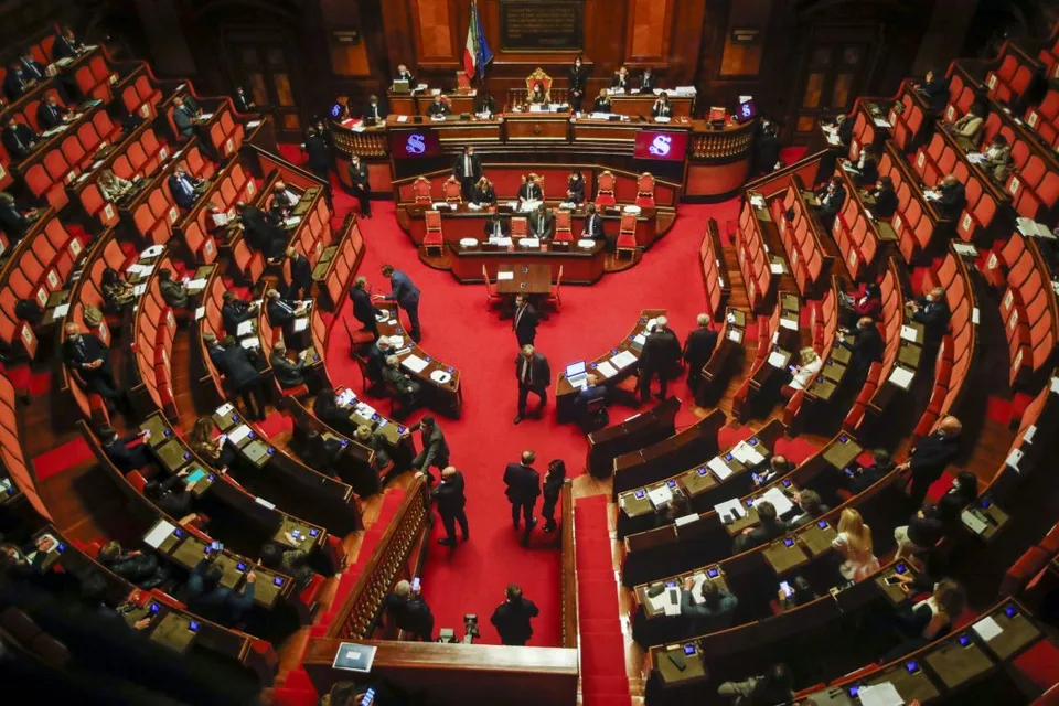 Read more about the article Padla talianska vláda! Premiér oznámil svoju demisiu!