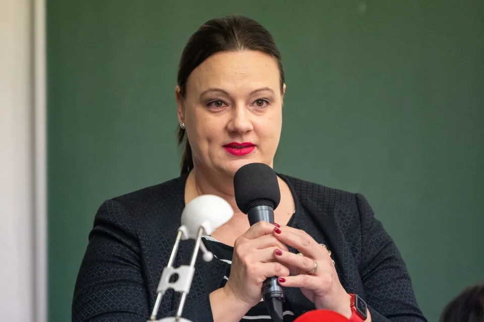 Read more about the article K. Roth Neveďalová na tému eurovolieb: Aktivisti so sójovým latté nás nezachránia