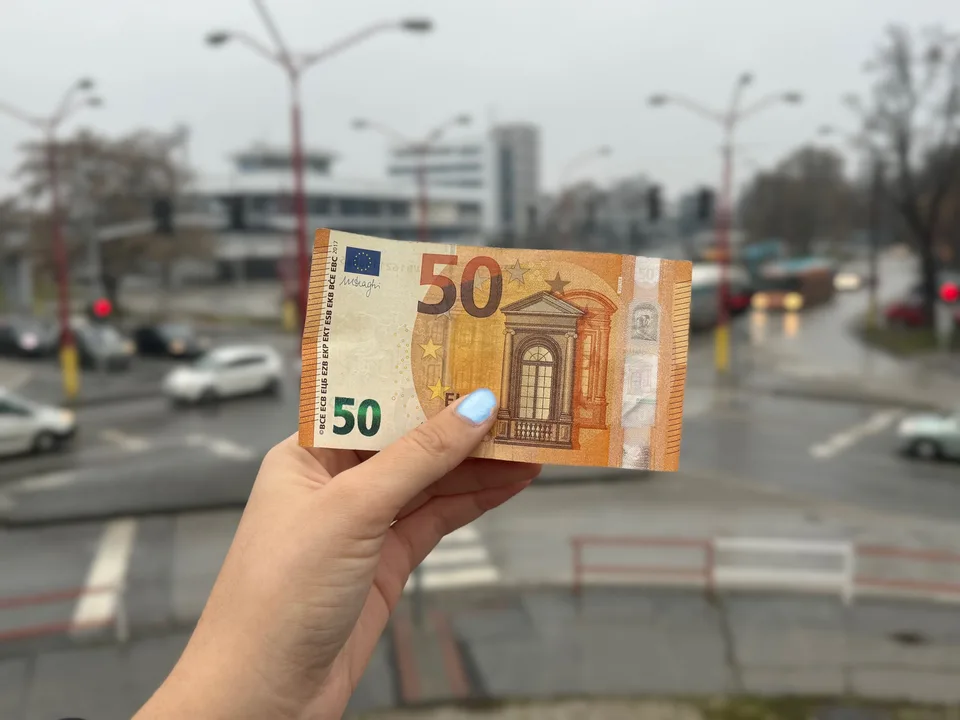Read more about the article Bročka chce spoplatniť jazdu autom po Trnave! Budúcnosť vidí v mýte pre osobné vozidlá. 