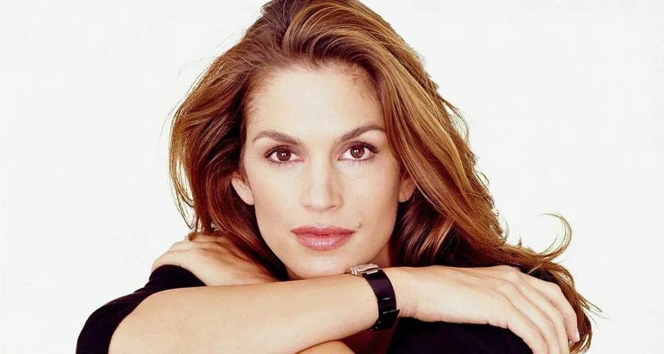 Read more about the article Cindy Crawford sa zaťala! Z odmietaného urobila značku
