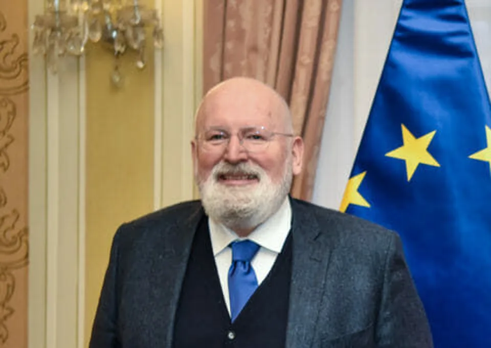 Read more about the article Otec Green Dealu čelí trestnému oznámeniu, miliardy z EÚ mali ísť tajne na zelené mimovládky