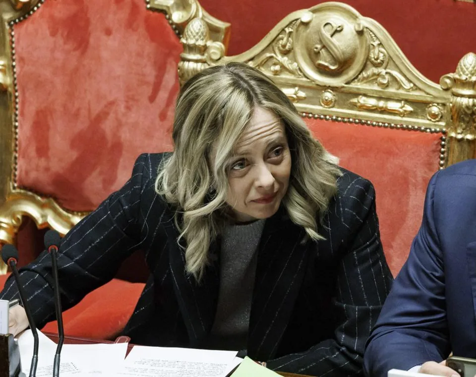 Read more about the article Talianska premiérka opakovane odložila svoje pracovné povinnosti: Čo sa to s ňou deje?