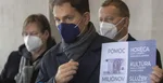 Igor Matovič (OĽANO), v pozadí Boris Kollár (Sme rodina) počas tlačovej konferencie 26. novembra.