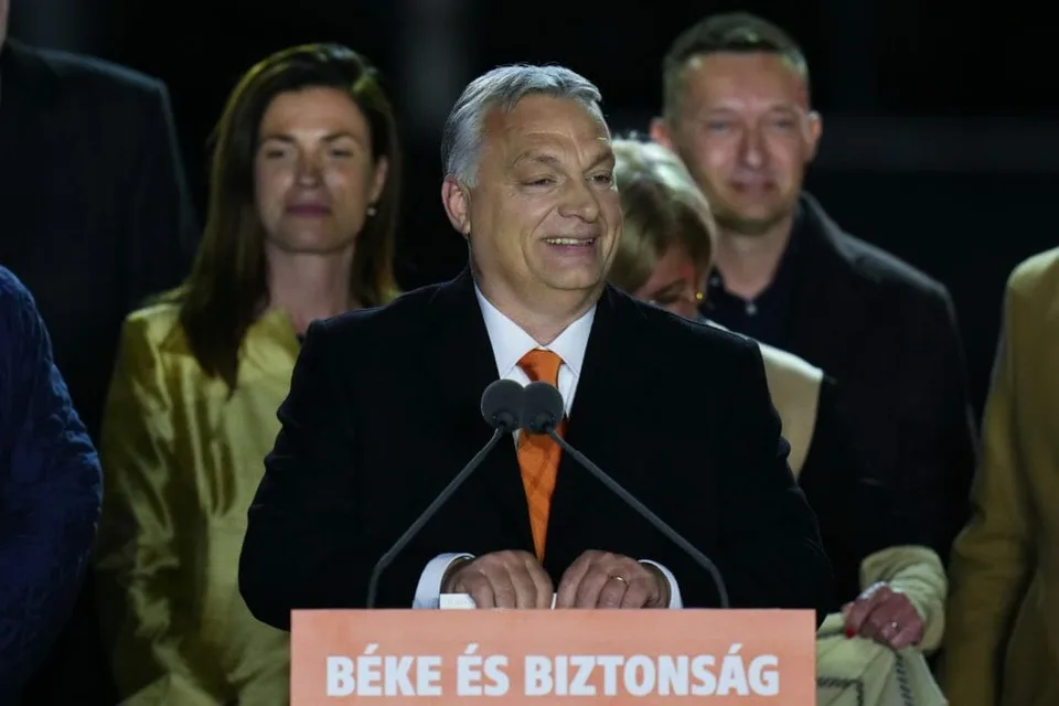 Read more about the article Podpora Fideszu neklesá: Vačšina Maďarov stojí za Orbánom!