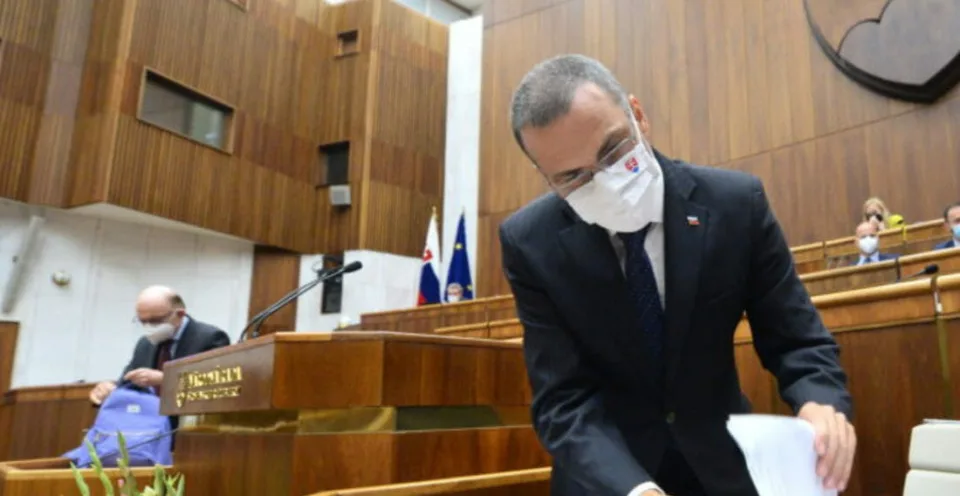 Read more about the article Takto sa to nerobí! Žilinka opäť zaťal do živého. Vysvetlil, prečo použil paragraf 363 pri Brhelovi